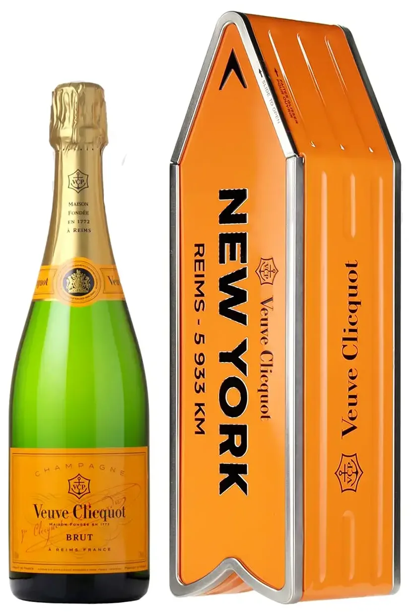 Шампанское Veuve Clicquot Cuvee Brut Arrow New York, gift box