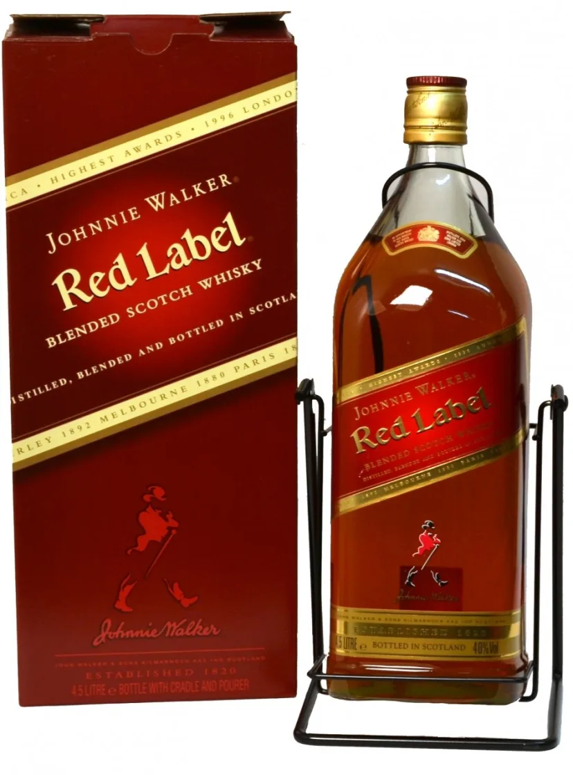 Johnnie Walker Red Label Old Scotch　未開封品 Виски Johnnie Walker Red Label, gift box swing, 4.5 л купить в