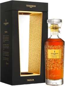 Коньяк Camus Napoleon Vieille Reserve Ceramic Decanter, gift box